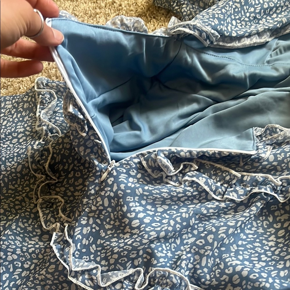 Blue Dress - Picture 4 of 6